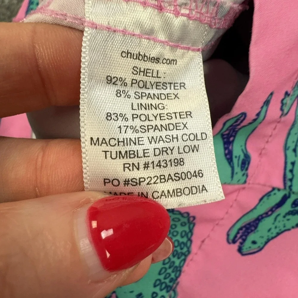 Chubbies Swim Trunks Mens Medium Pink Alligator Print Mesh Lined Drawstring